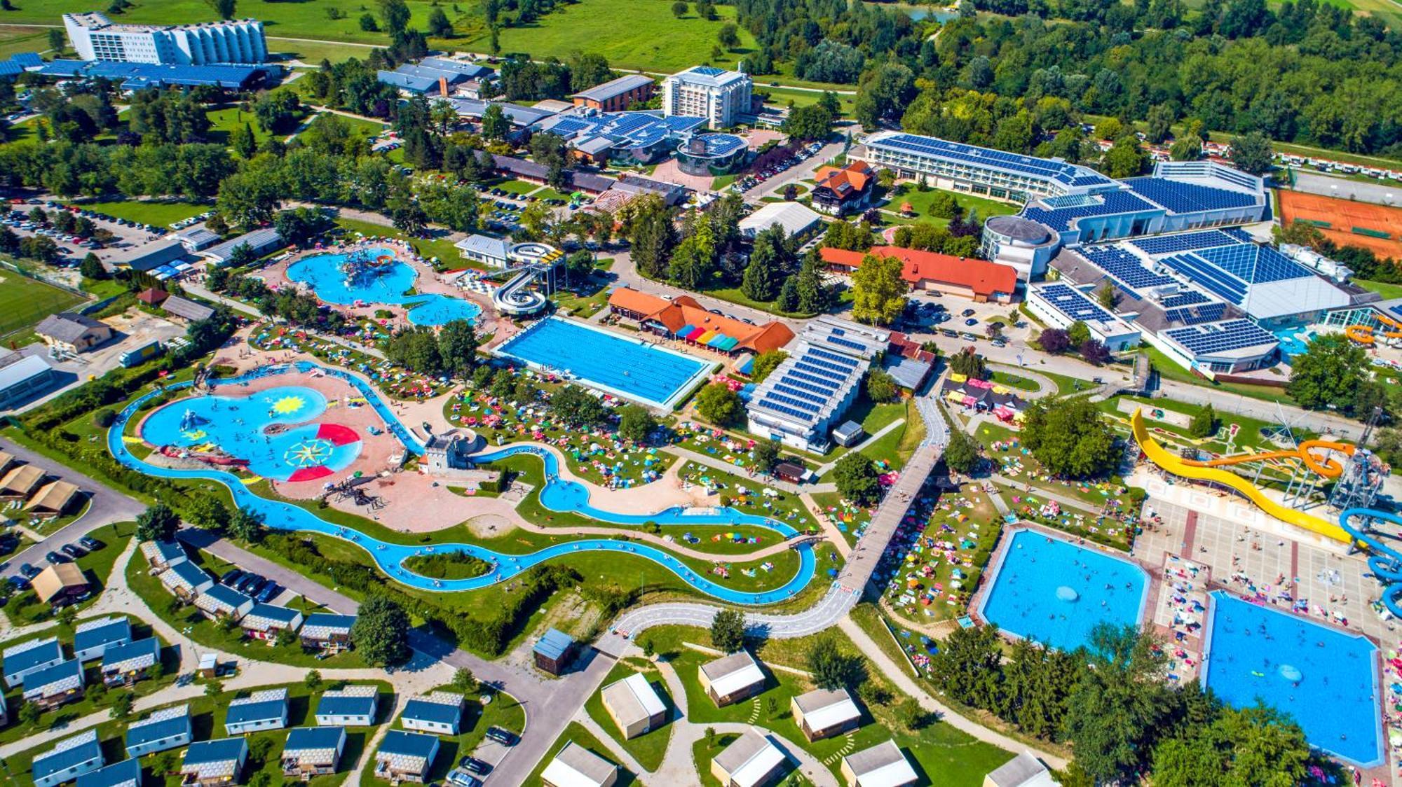 Happy Camp Mobile Homes In Camping Terme Catez Чатеж об Сави Екстериор снимка